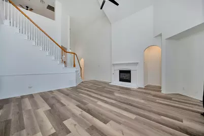 3244 Serpis, Grand Prairie, TX 75054 - Photo 7