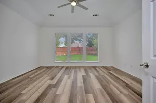 3244 Serpis, Grand Prairie, TX 75054 - Photo 19
