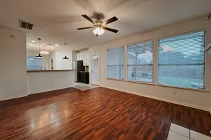 1184 Courtney Ln, Lewisville, TX 75077 - Photo 7