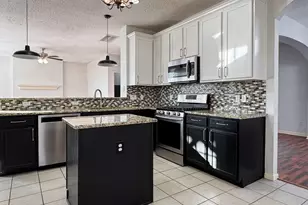 1184 Courtney Ln, Lewisville, TX 75077 - Photo 15