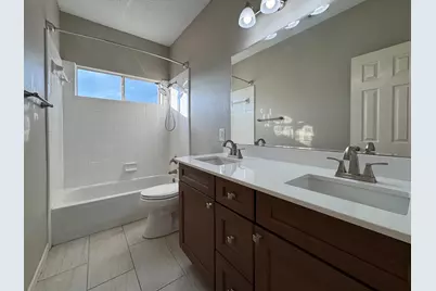 1184 Courtney Lane, Lewisville, TX 75077 - Photo 25