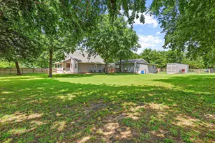 2 Mountain Climb Rd, Sherman, TX 75092 - Photo 33