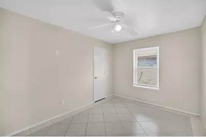 7016 Snowivy Court, Arlington, TX 76001 - Photo 11