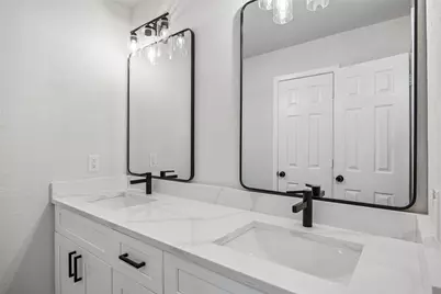 2108 Briarcreek Lane, Plano, TX 75074 - Photo 23