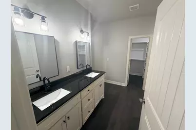 501 W Vance, Tyler, TX 75702 - Photo 5