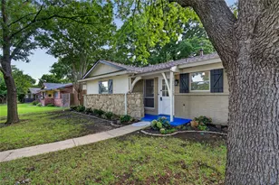 1621 Debbie Dr, Plano, TX 75074 - Photo 5