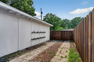 1621 Debbie Dr, Plano, TX 75074 - Photo 7