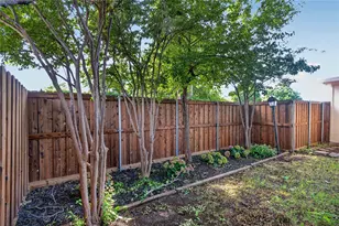 1621 Debbie Dr, Plano, TX 75074 - Photo 11