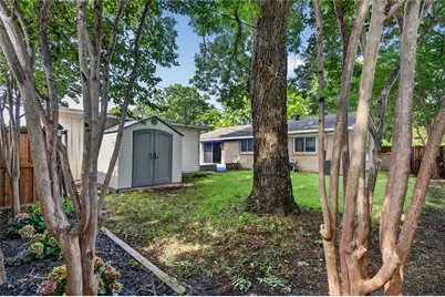 1621 Debbie Drive, Plano, TX 75074 - Photo 13
