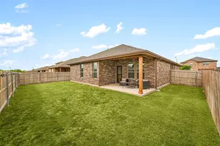 1720 Cross Creek Ln, Cleburne, TX 76033 - Photo 25