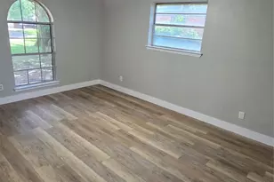 713 N Spears St, Alvarado, TX 76009 - Photo 19