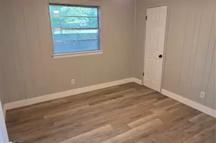 713 N Spears St, Alvarado, TX 76009 - Photo 15