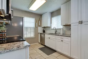 6713 Windwillow Dr, Fort Worth, TX 76137 - Photo 9