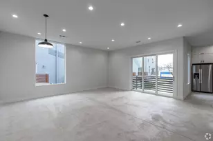 2303 Spencer Ct, Dallas, TX 75208 - Photo 7