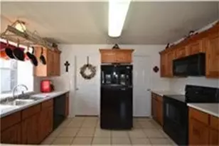 864 County Rd 2730, Farmersville, TX 75442 - Photo 11