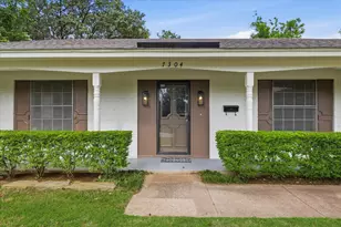 7304 Camelot Rd, Fort Worth, TX 76134 - Photo 3