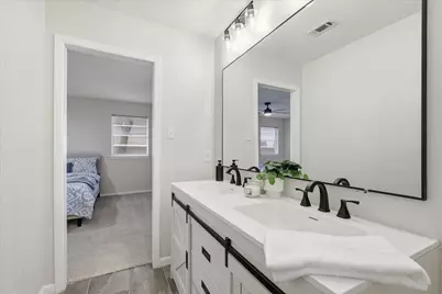7304 Camelot Road, Fort Worth, TX 76134 - Photo 13