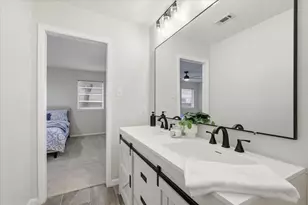 7304 Camelot Rd, Fort Worth, TX 76134 - Photo 13