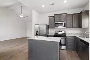 1537 Harvester Dr, Fort Worth, TX 76140 - Photo 3