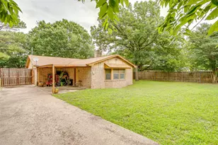 721 NW Wood St, Burleson, TX 76028 - Photo 27