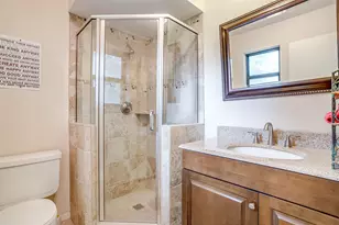 721 NW Wood St, Burleson, TX 76028 - Photo 21