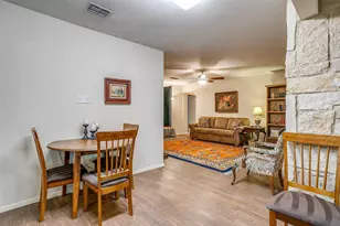 721 NW Wood St, Burleson, TX 76028 - Photo 11
