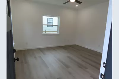 315 E Orville Street, Wills Point, TX 75169 - Photo 7