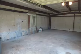 315 E Orville St, Wills Point, TX 75169 - Photo 27
