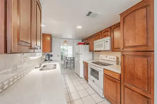 2402 Northlake Ct, Irving, TX 75038 - Photo 13
