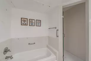 2402 Northlake Ct, Irving, TX 75038 - Photo 25