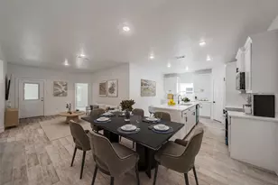 4526 Kolloch Dr, Dallas, TX 75216 - Photo 13