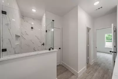 4526 Kolloch Drive, Dallas, TX 75216 - Photo 23