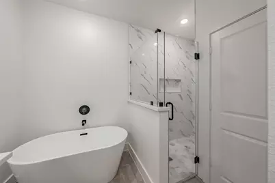 4526 Kolloch Drive, Dallas, TX 75216 - Photo 21