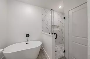 4526 Kolloch Dr, Dallas, TX 75216 - Photo 21