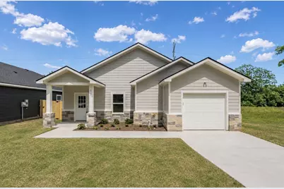4526 Kolloch Drive, Dallas, TX 75216 - Photo 1