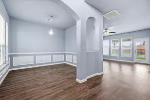 4545 Ridgepointe Dr, The Colony, TX 75056 - Photo 3