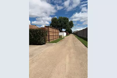 2306 Norwich Drive, Carrollton, TX 75006 - Photo 23