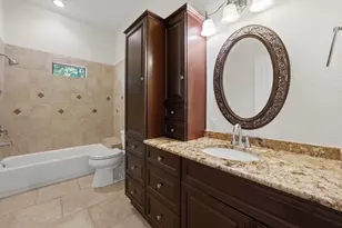 7811 Angelina Dr, Athens, TX 75752 - Photo 17