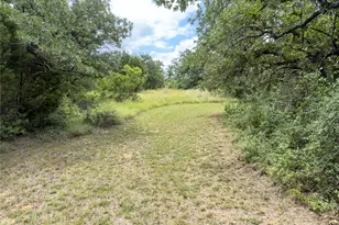 1102 NE 23rd St, Mineral Wells, TX 76067 - Photo 7