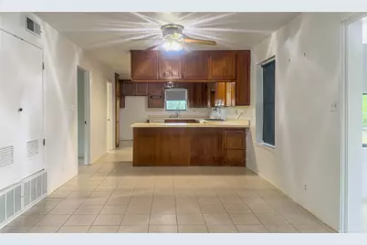 1102 NE 23rd Street, Mineral Wells, TX 76067 - Photo 21