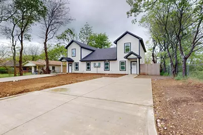 1213 Mill Street #A & B, Gainesville, TX 76240 - Photo 3