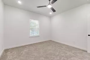 1213 Mill St, Gainesville, TX 76240 - Photo 31