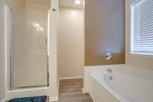 938 Jacobs Crossing Ct, Burleson, TX 76028 - Photo 21