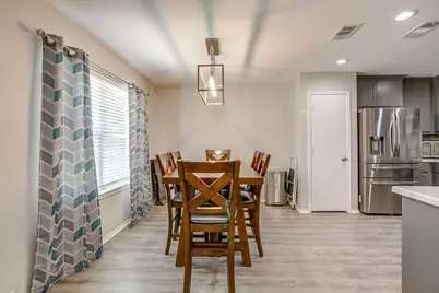 938 Jacobs Crossing Court, Burleson, TX 76028 - Photo 7