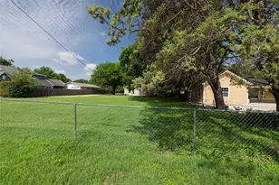 313 N Roe St, White Settlement, TX 76108 - Photo 29