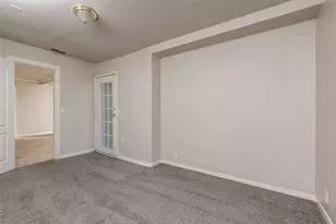 313 N Roe St, White Settlement, TX 76108 - Photo 17