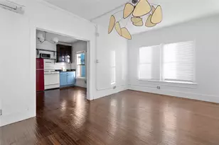 813 May St, Fort Worth, TX 76104 - Photo 11