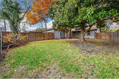 9806 Parkford Drive, Dallas, TX 75238 - Photo 19