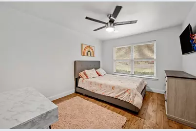 9806 Parkford Drive, Dallas, TX 75238 - Photo 15