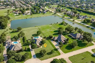 104 Island Cir, Shady Shores, TX 76208 - Photo 1